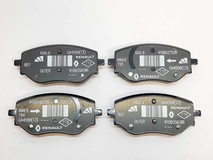 BOSCH 0986460063-ÖN FREN BALATASI RENAULT CLIO V 1.0 SCE 1.0 TCE 1.5 DCI  > 410608885R///-1013